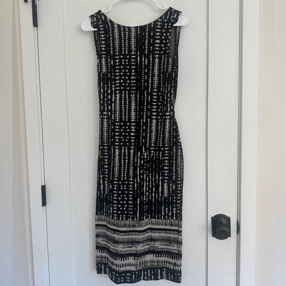 Elegant Black and White Patterned Dress